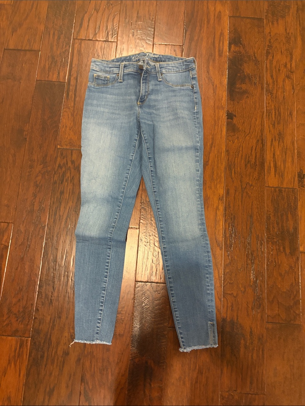 Universal Thread Light Wash Skinny Jeans